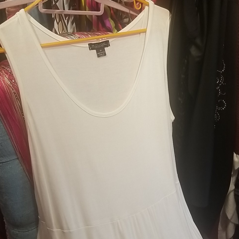Rouge all white summer dress